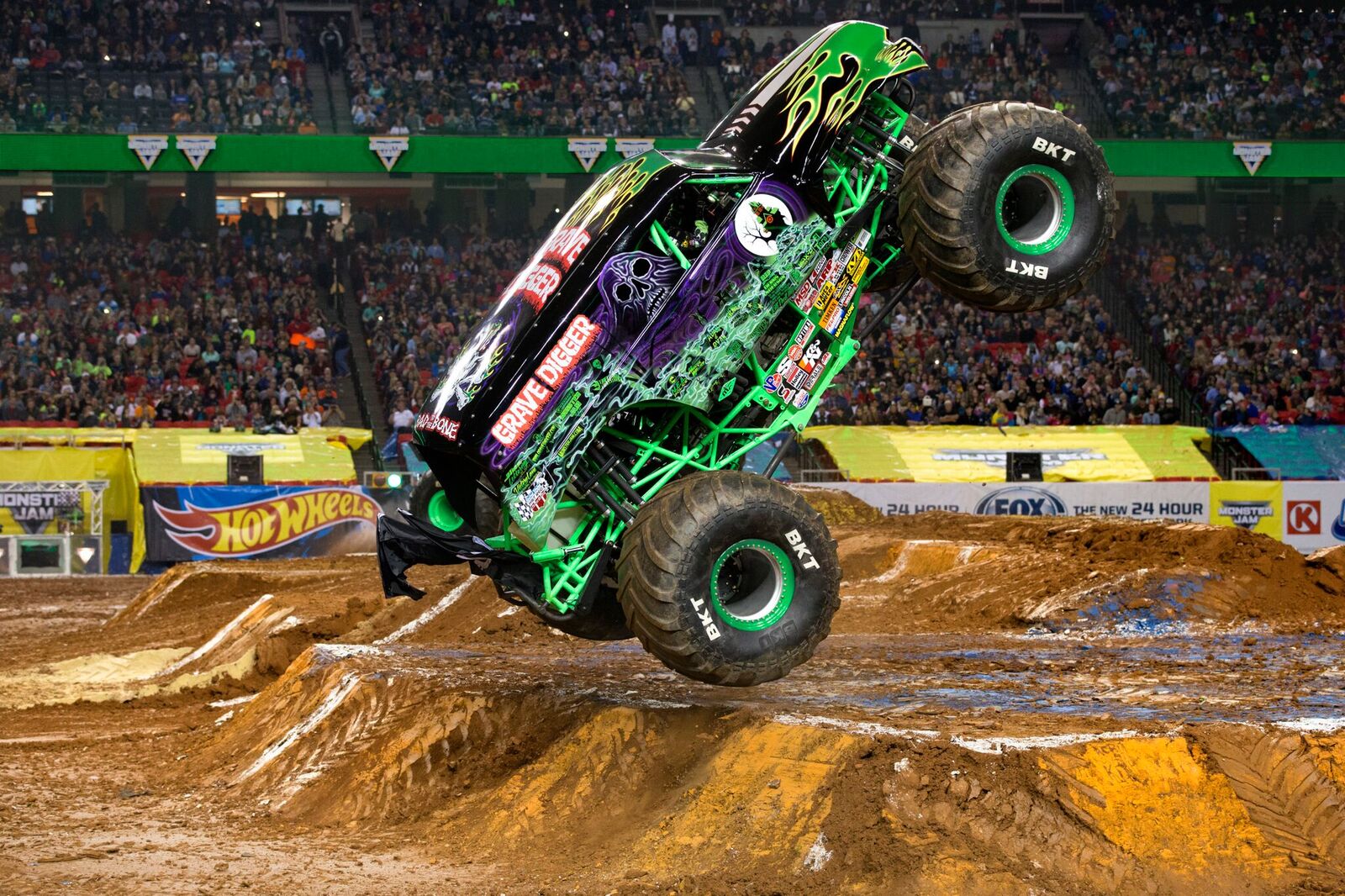 Tampa Monster Jam Tickets and Giveaway MULTICULTURAL MAVEN