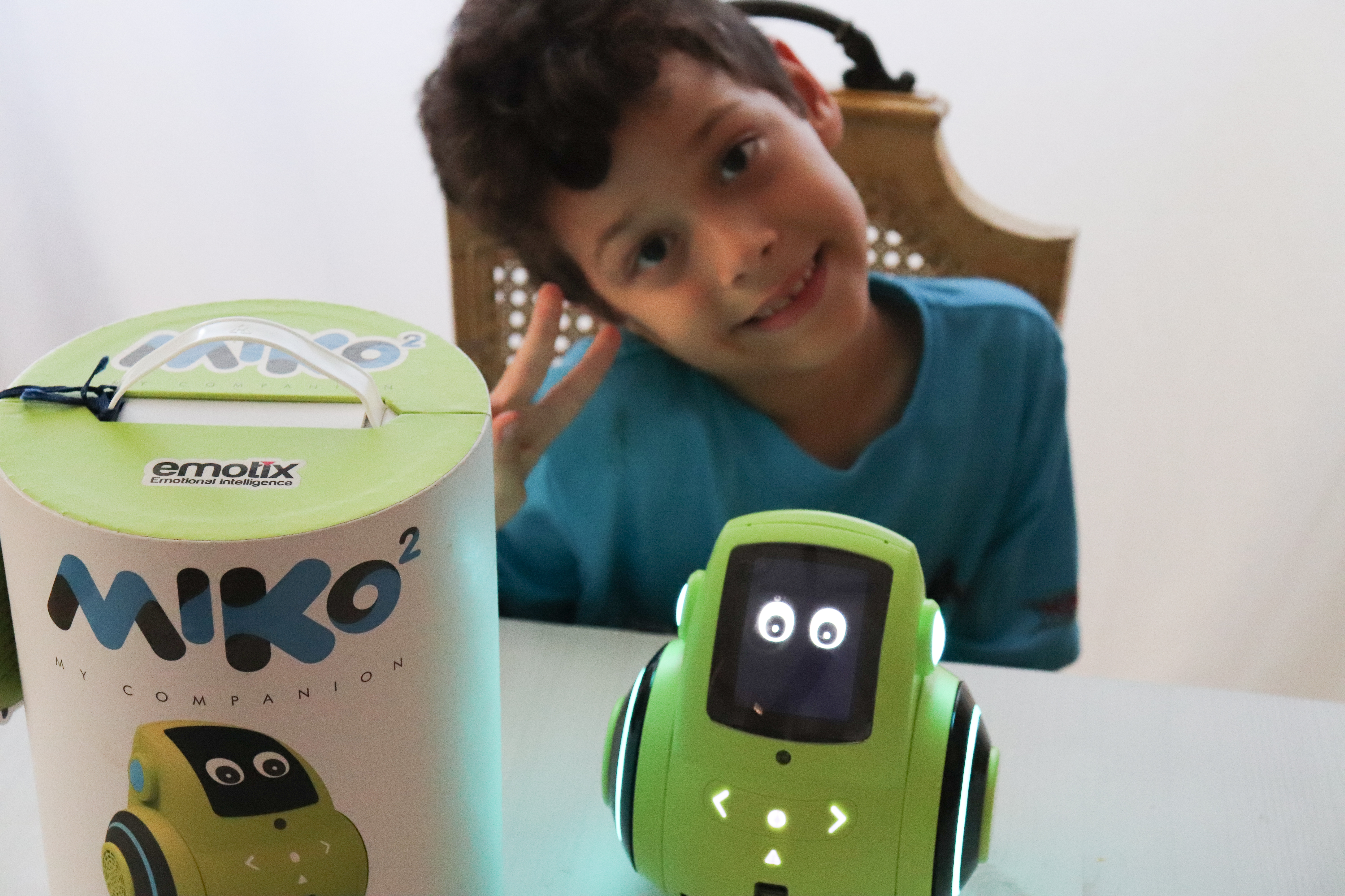 miko 2 robot Kids education tool brand New green 