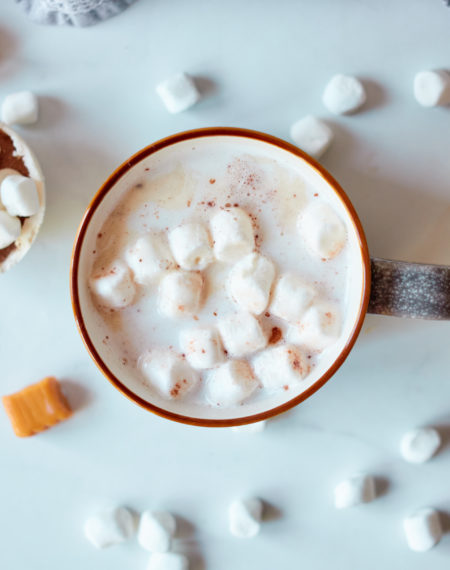 White Chocolate Caramel Hot Cocoa Bombs